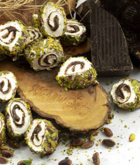 Sarma Sultan Çikolatalı Dışı Toz Antep Fıstık Kaplı Lokum